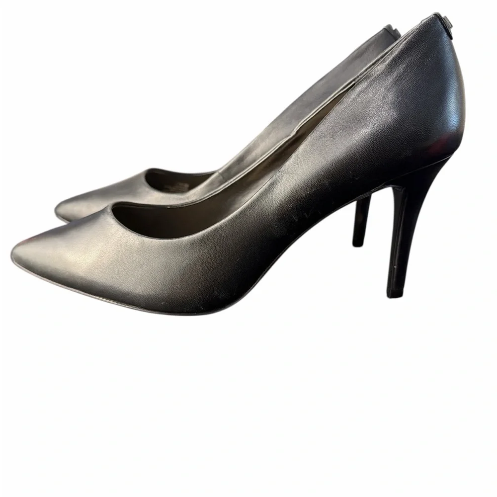 Karl Lagerfeld Paris Royale Size 7.5 Black Leather Pump Stiletto Heels